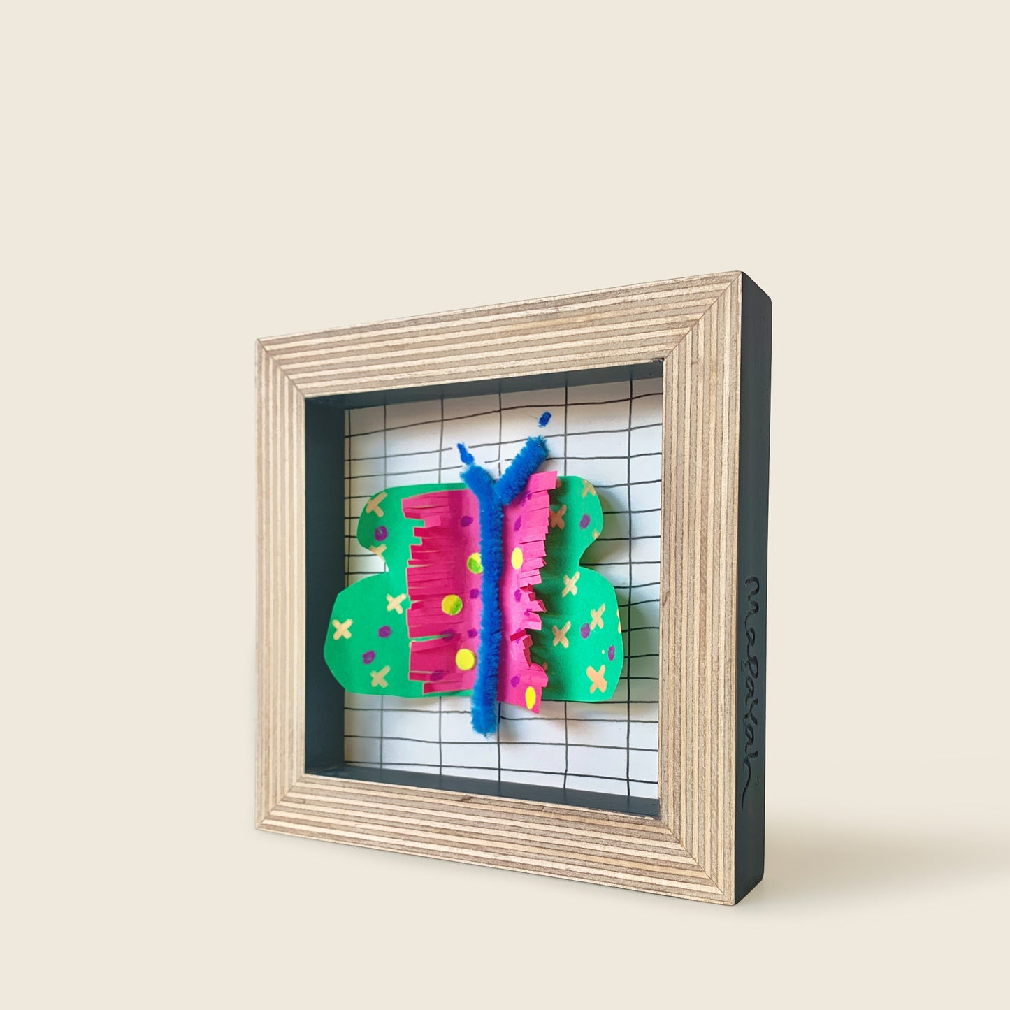 FLAUNT - Magnetic Birchwood Art Frame
