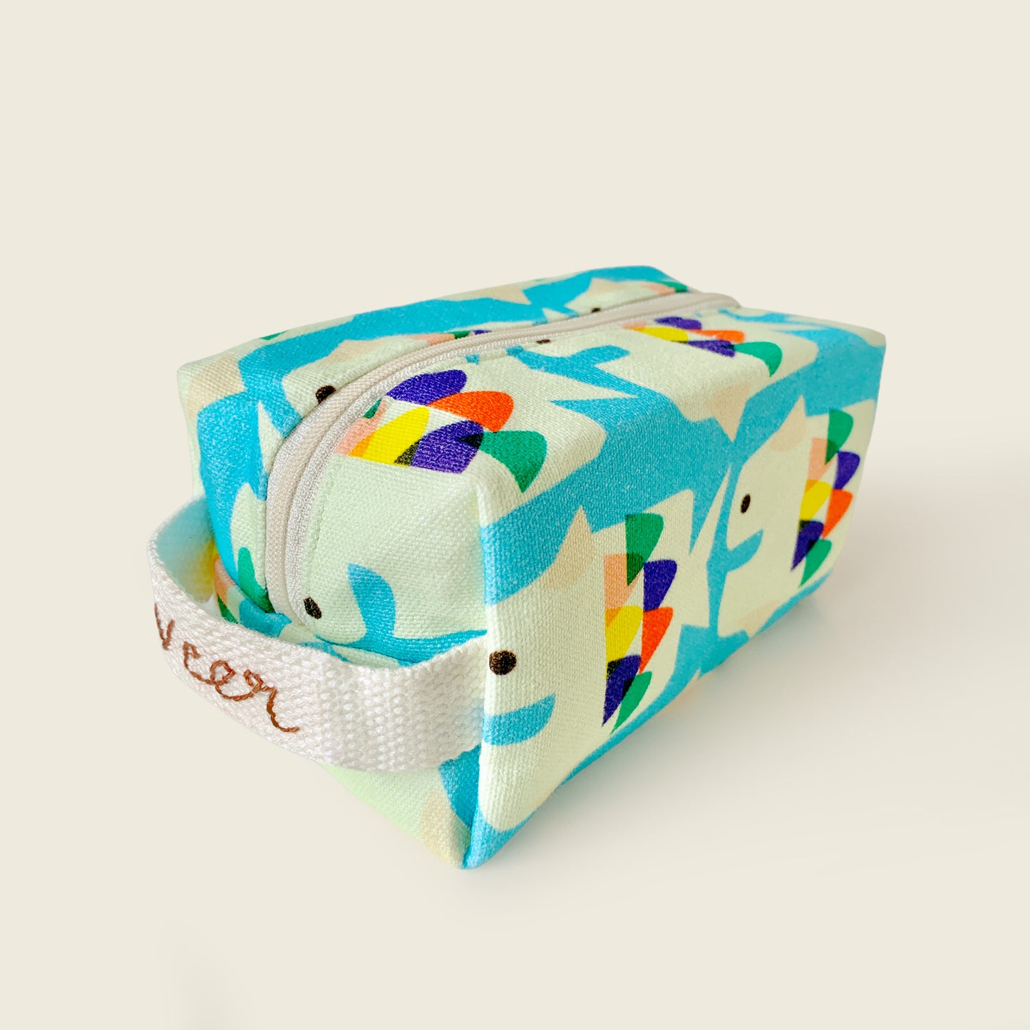 POUCH - Flipper : Kids Pencil Organizer