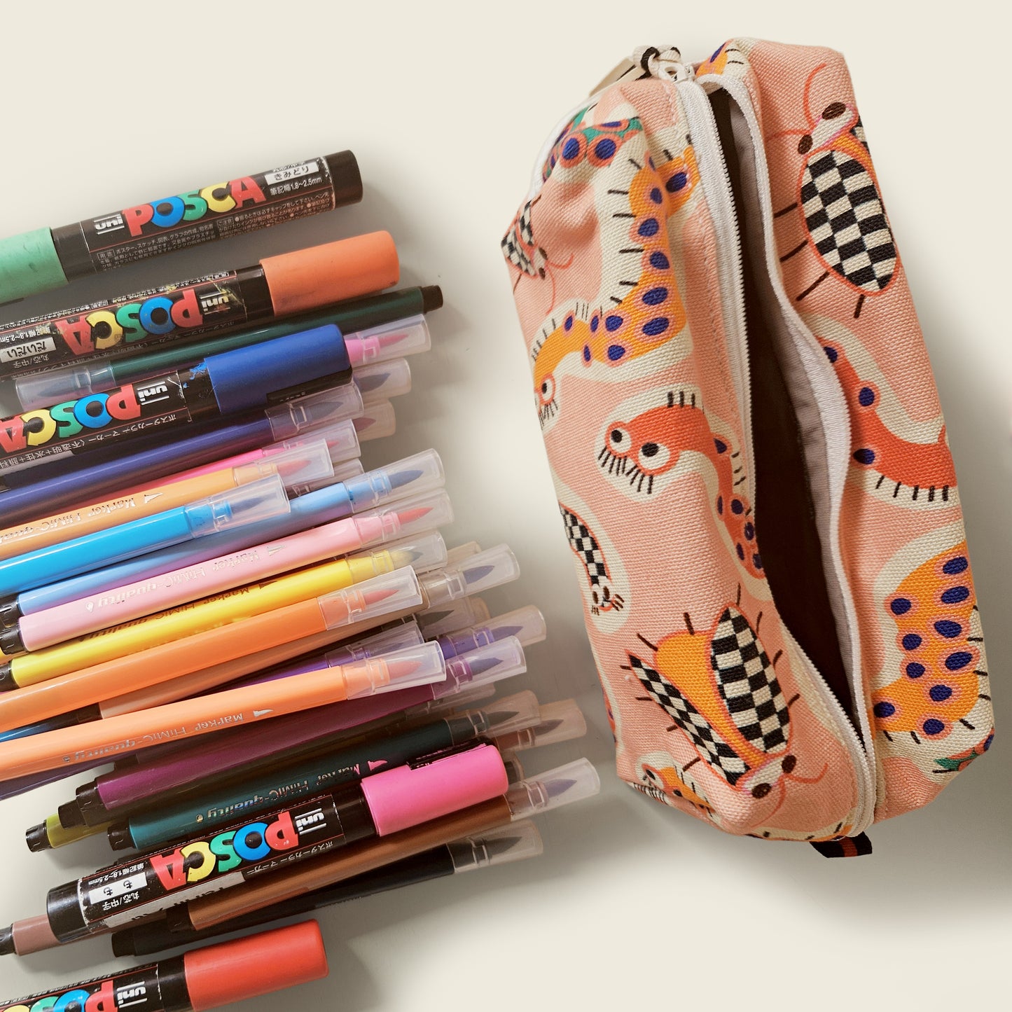 POUCH - Wiggle Pink : Kids Pencil Organizer