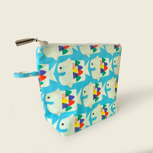 TRAVEL - Flipper : Kids Toilet Bag