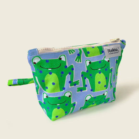 Mapayah TOUR Frawwg kids toilet kit, left angle view