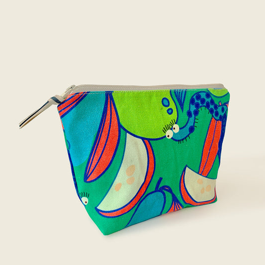 Mapayah TOUR Pome kids toilet kit, left angle view