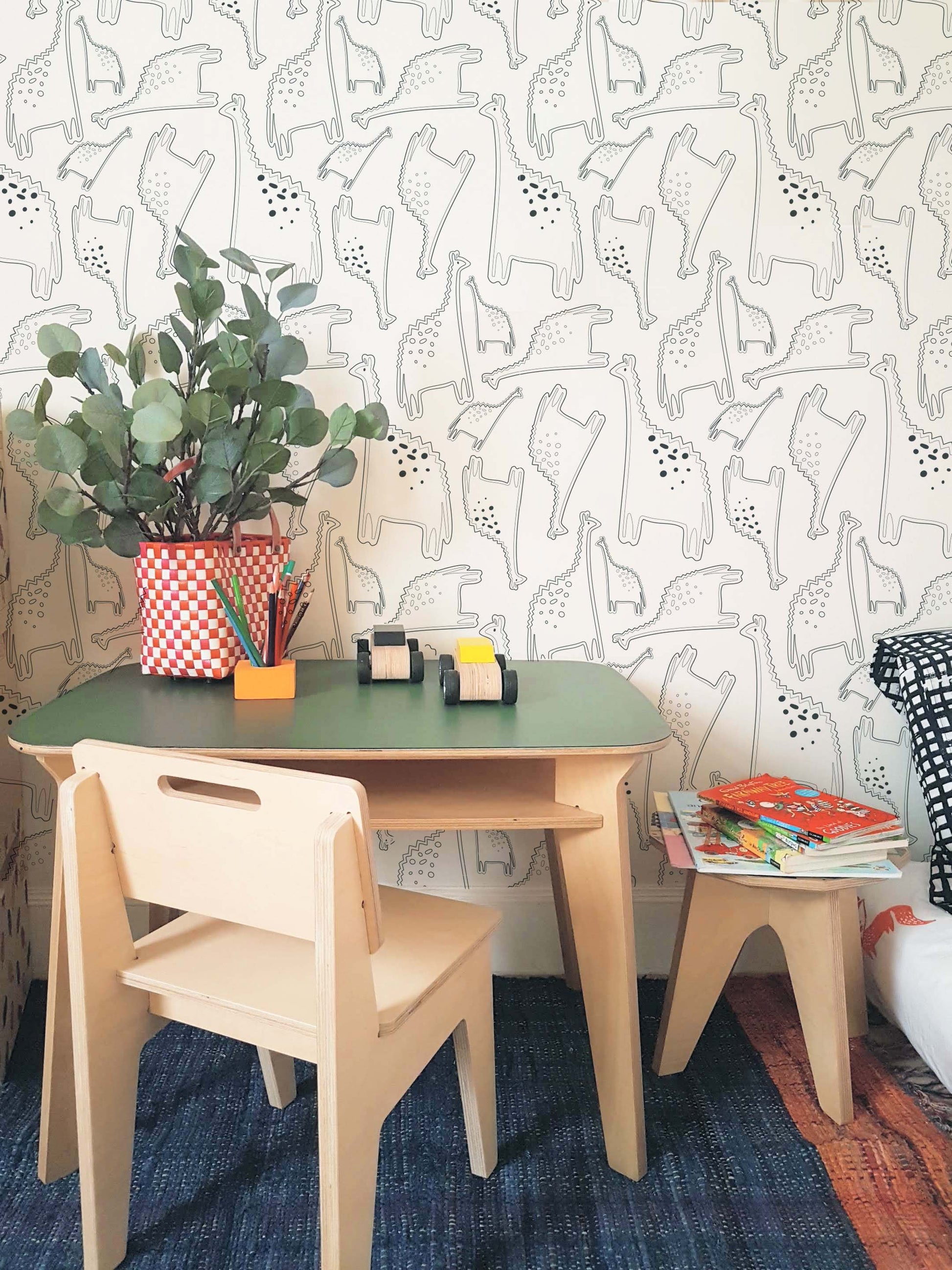 DRAW - Wooden Desk : Chalk Board Furniture - Mapayah