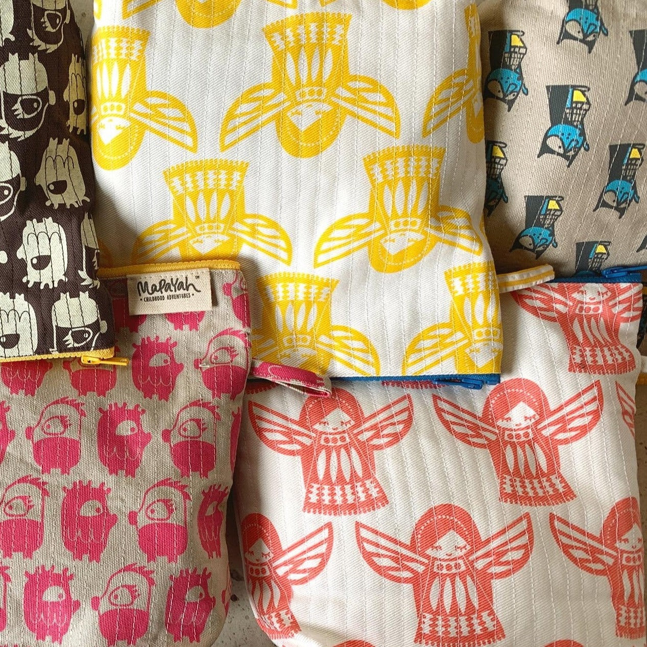 TRAVEL - Angela Peach : Hand-Printed 100% Cotton Kids Toilet Bag by MAPAYAH - Mapayah