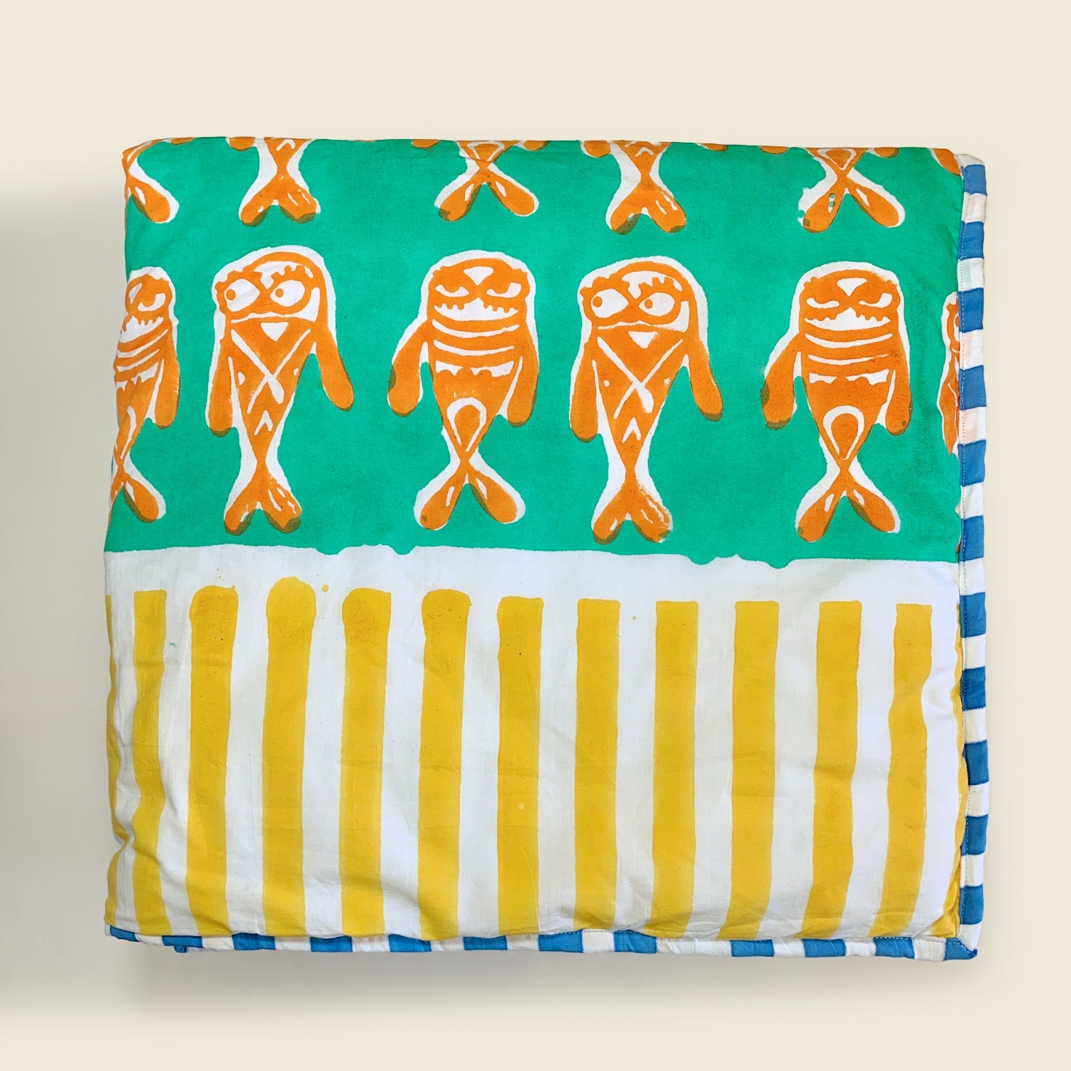 Mapayah CUSHY Bubbles kids duvet, front angle view