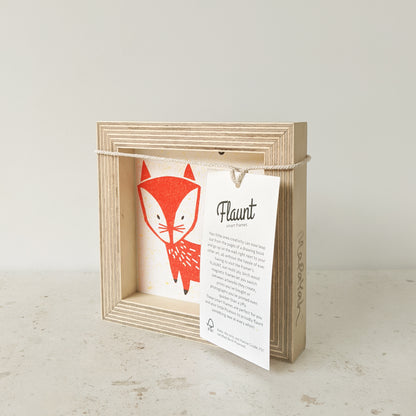FLAUNT - Magnetic Birchwood Art Frame