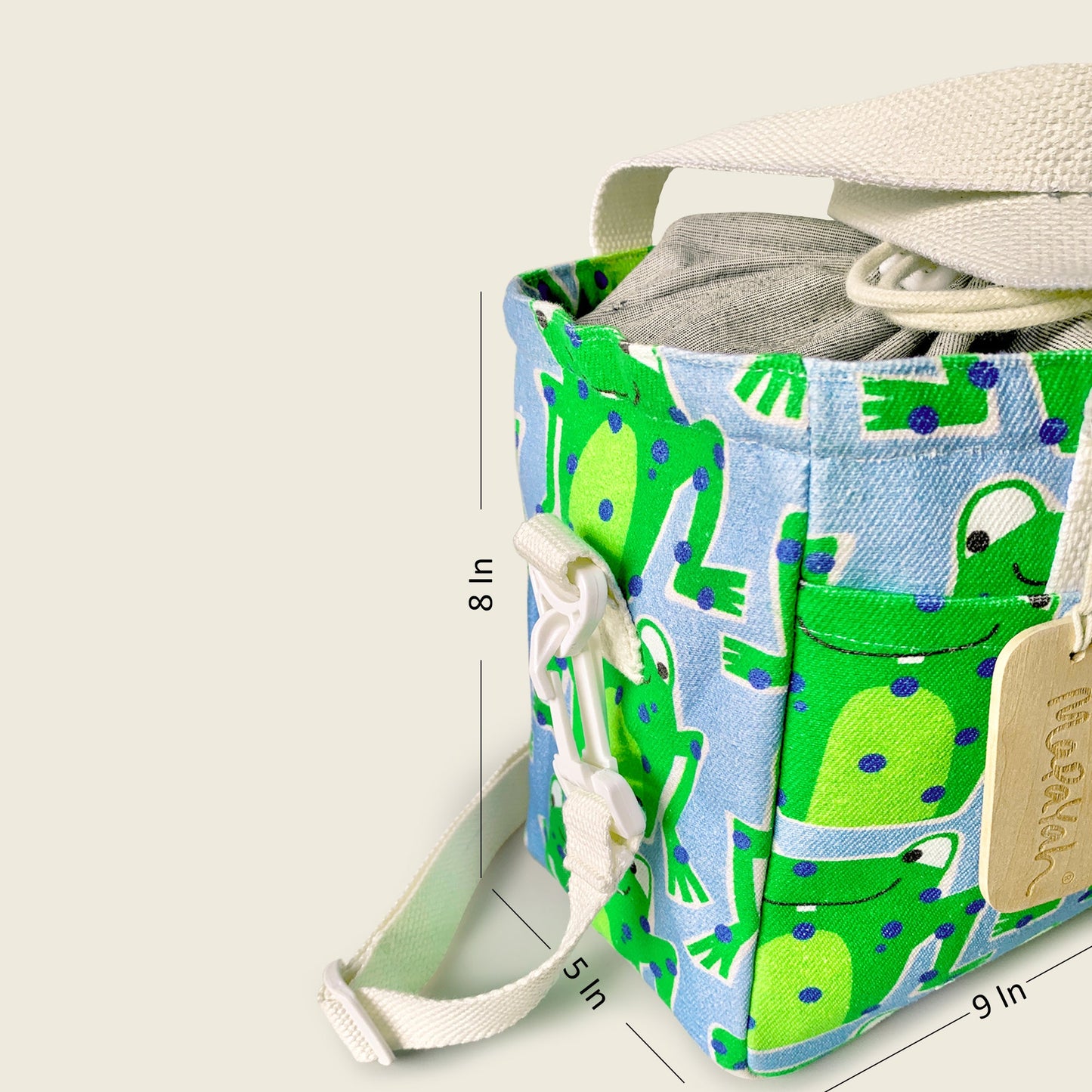 Size and dimensions diagram for Mapayah PACK Frawwg kids lunch bag