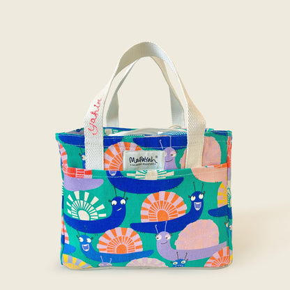 Mapayah PACK Glo kids lunch bag with personalisation, front angle view