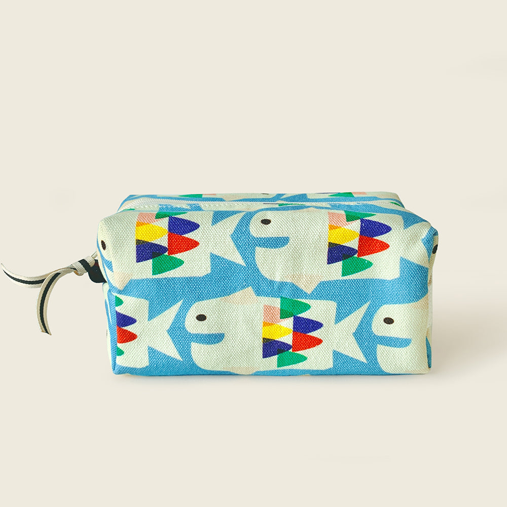 Mapayah POUCH Flipper kids pencil organizer, front angle view