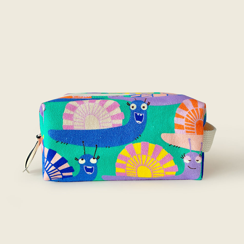 Mapayah POUCH Glo kids pencil organizer, front angle view