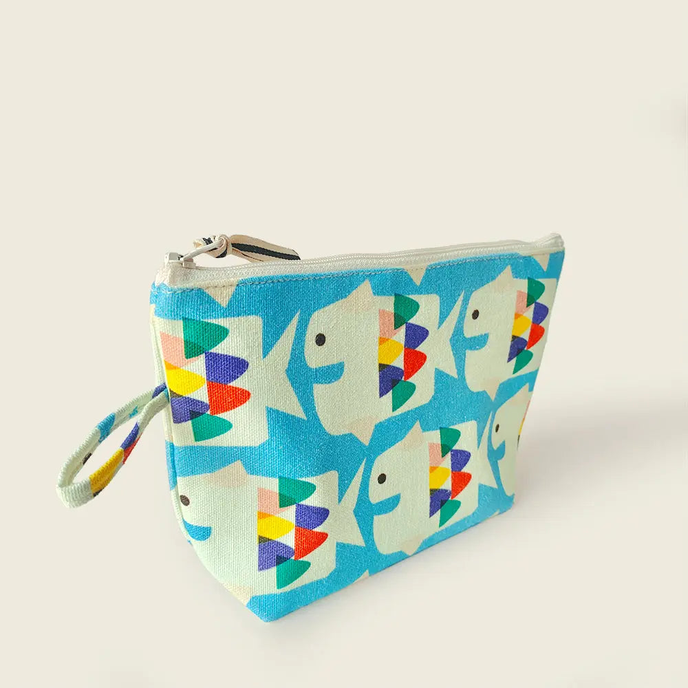 TOUR - Flipper : Kids toilet kit mapayah