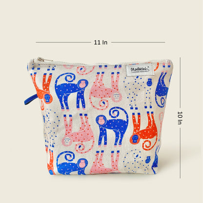 Size and dimensions diagram for Mapayah TRAVEL Munki kids toilet bag