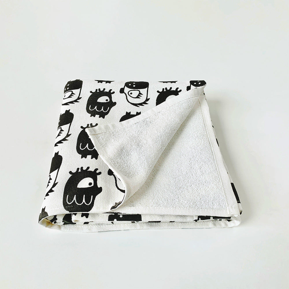 Mapayah WRAP Oddlings Grey kids bath towel, folded view
