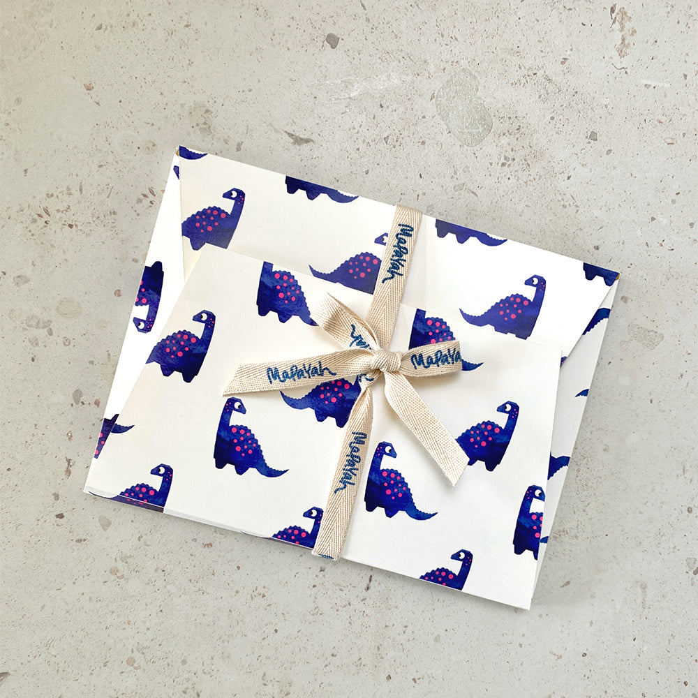 Amazon.com: Simply Created Handcrafted Stationery Subscription Box-Curated  Gift for Birthdays, Special Occasions and Surprises